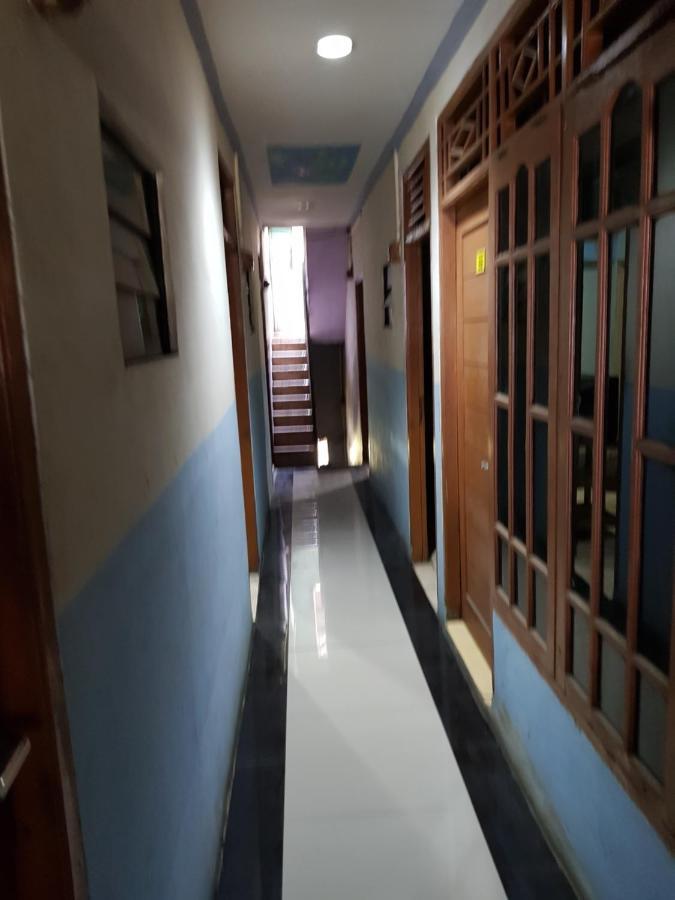 Hotel Alifah 1 Syariah Rawabokor Dua Dış mekan fotoğraf