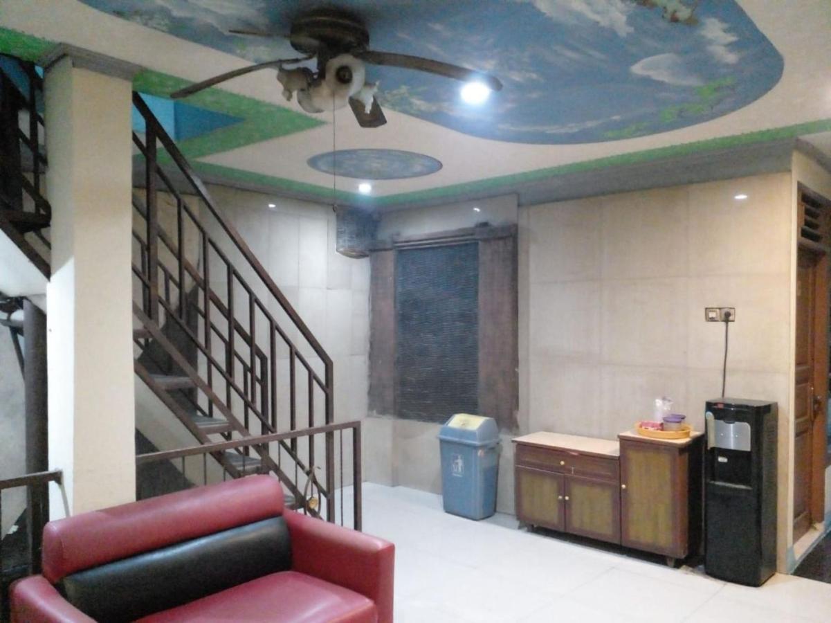 Hotel Alifah 1 Syariah Rawabokor Dua Dış mekan fotoğraf