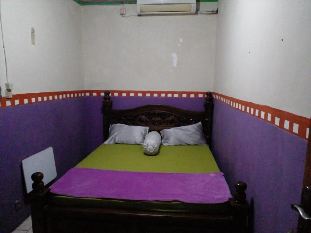 Hotel Alifah 1 Syariah Rawabokor Dua Dış mekan fotoğraf